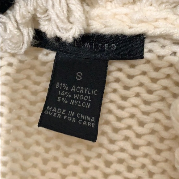 Sweater - Picture 3 of 5